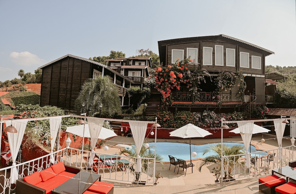The Regalia Luxury Resort 38/50