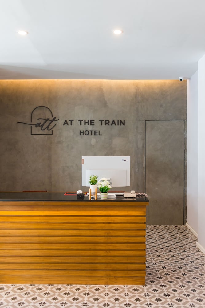 At the Train Hotel Ex Oasis Hotel Chiangmai 3/25