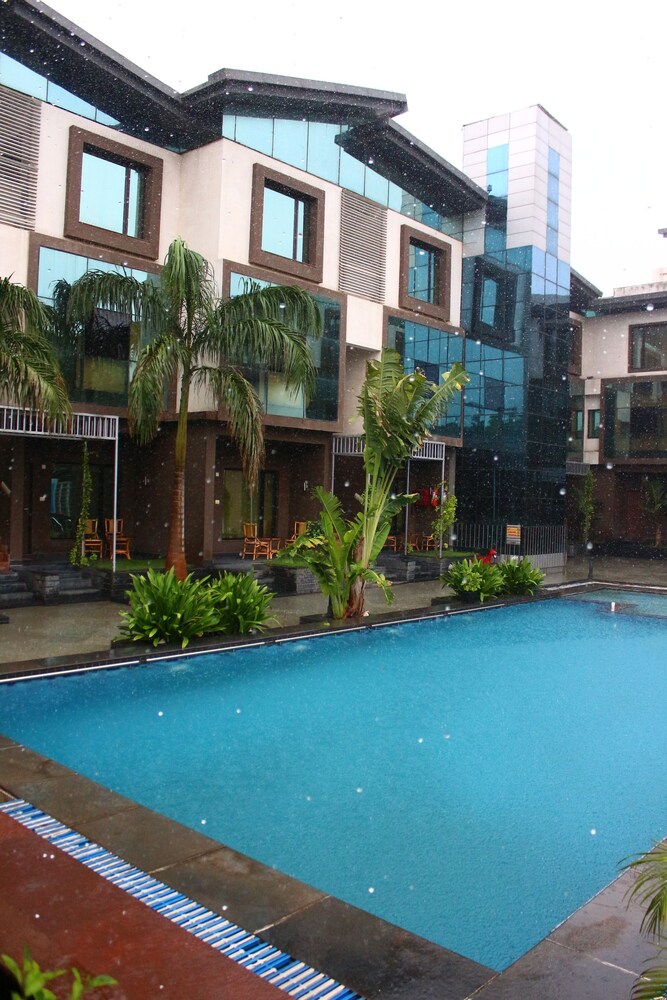 Krishna Park Resort 23/29