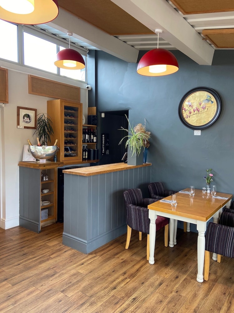 The Bell Inn 2/22