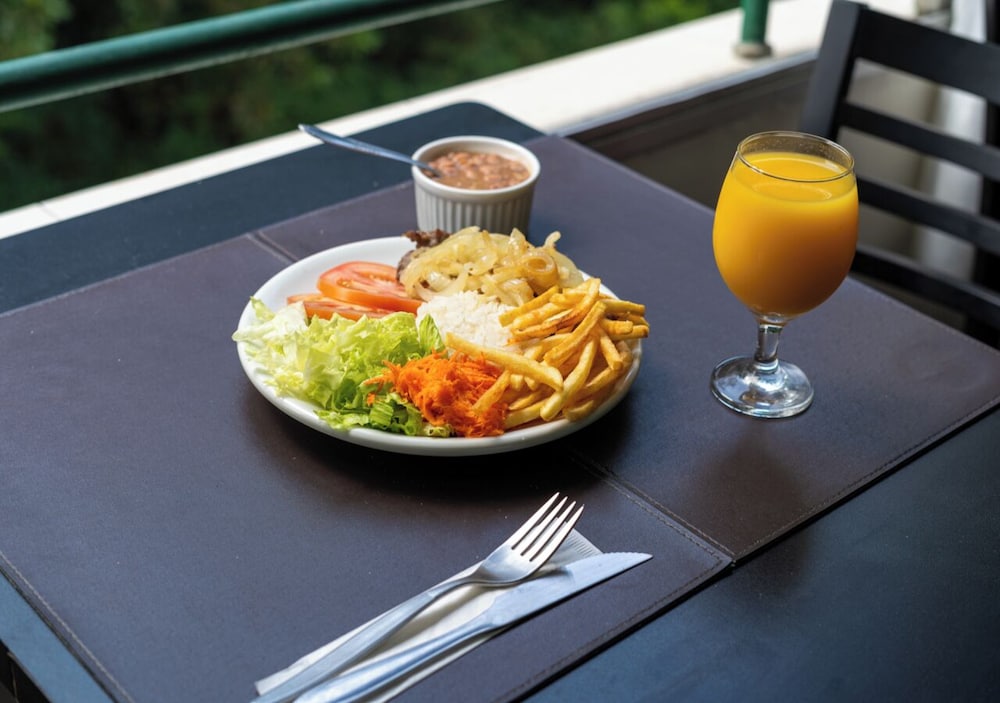 Nacional Inn Guaruja 46/56