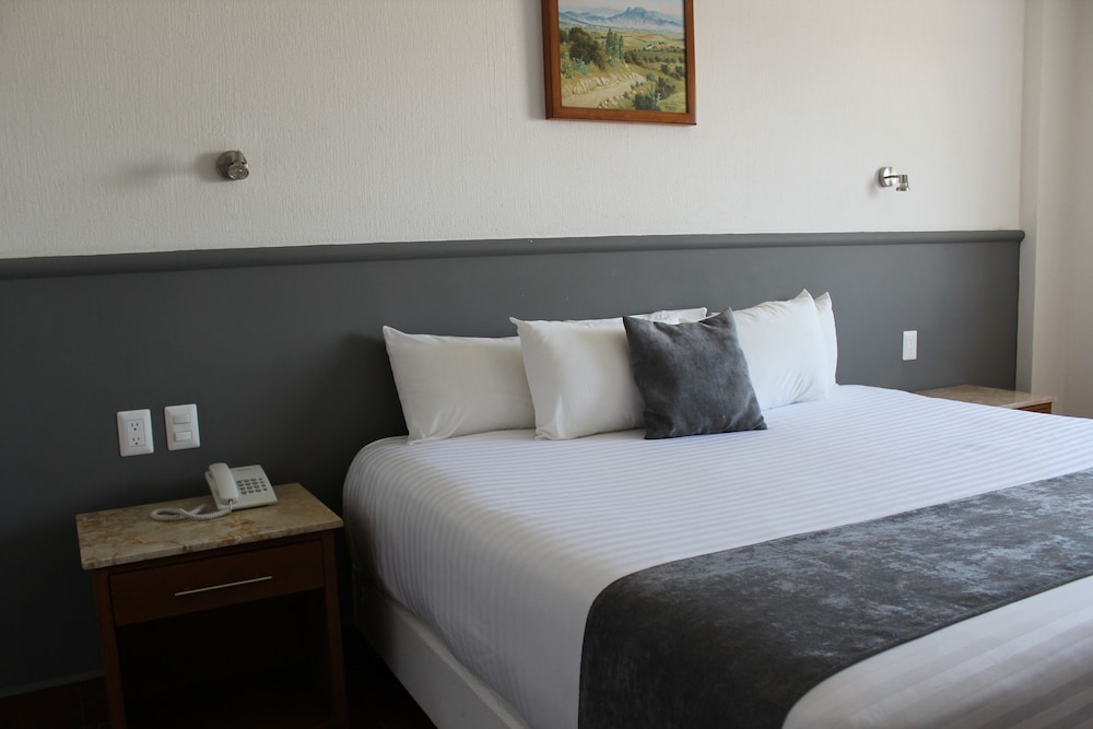 Eco Express Hotel Poliforum 16/32