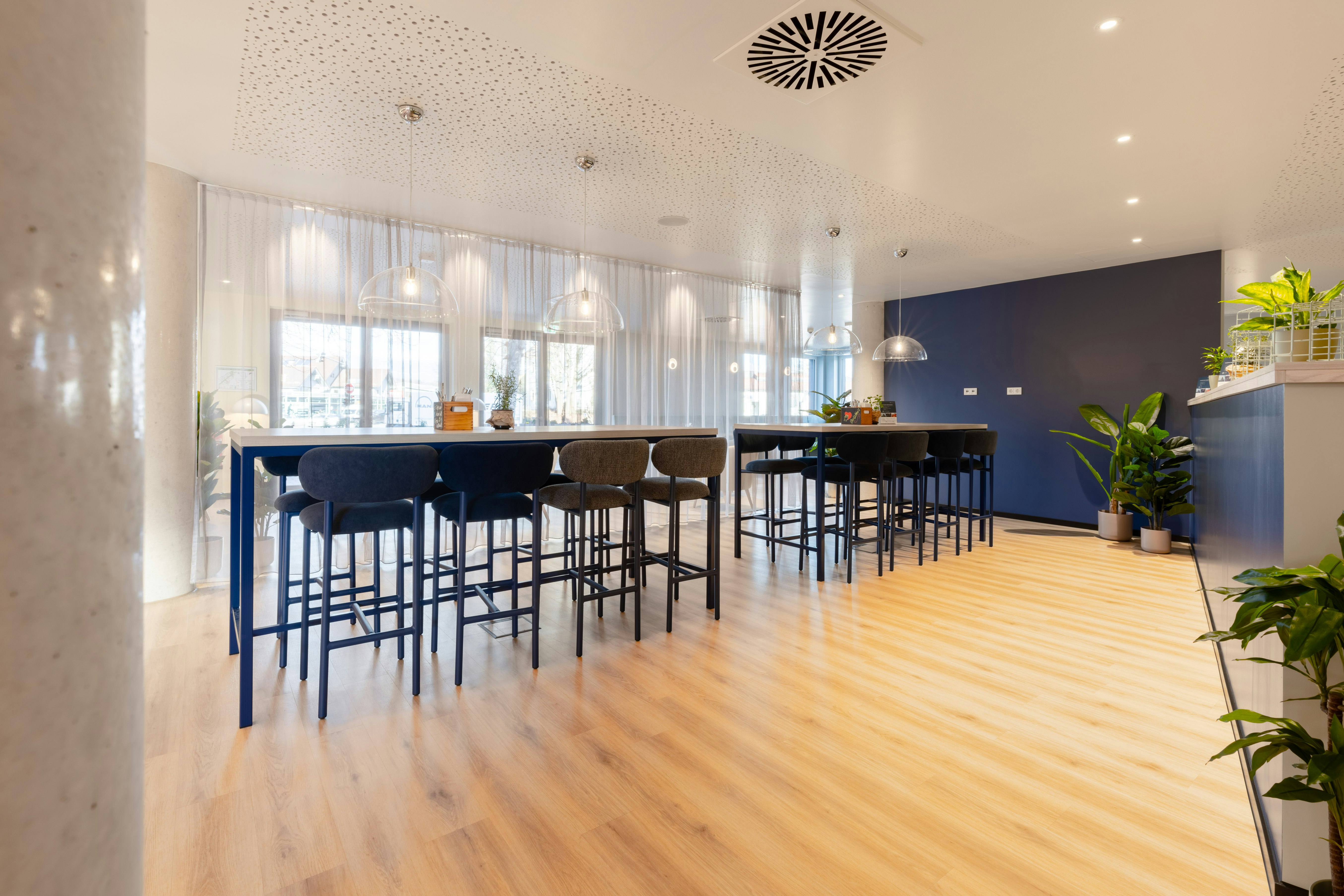 Holiday Inn - the niu, Flux Passau 30/50