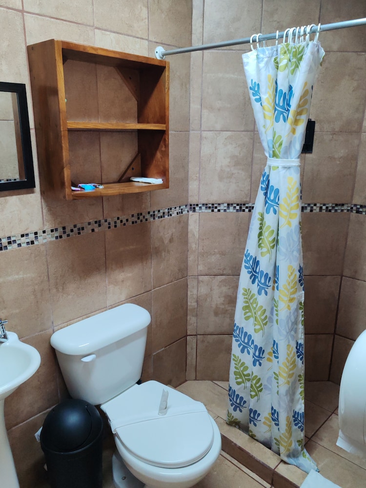 Cabinas El Pueblo B&B 42/43