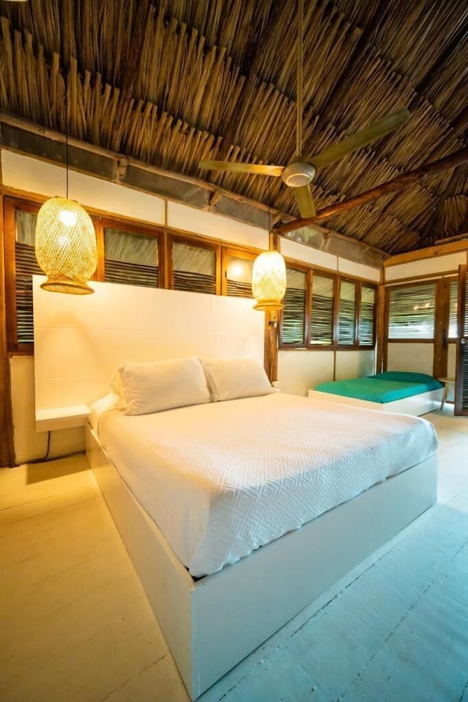 DELUXE, BUNGALOW, SEA VIEW