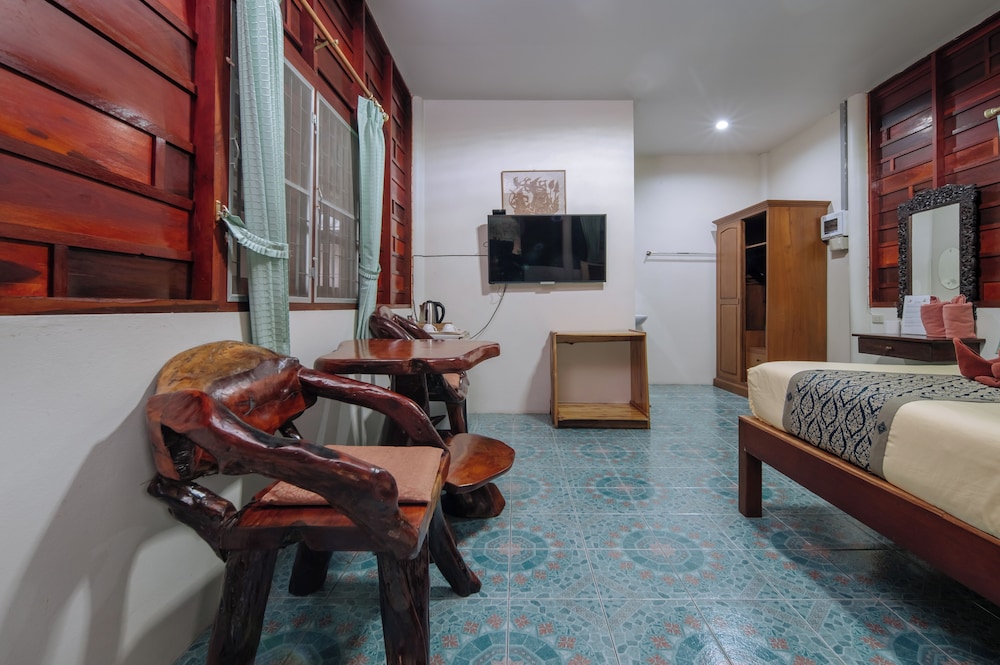 Pongphen Guesthouse 51/72