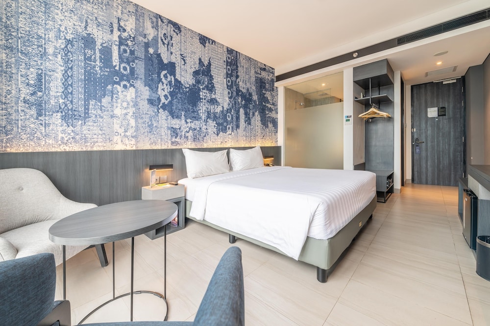 Aston Sorong Hotel and Conference Center 14/50