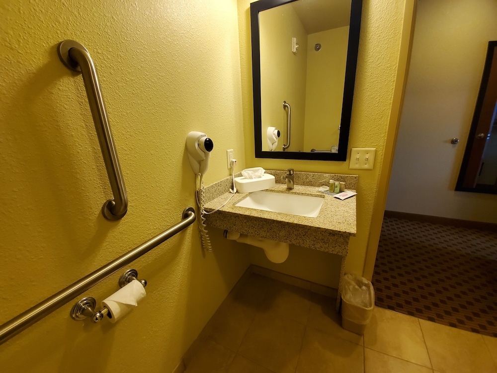 Cobblestone Inn Suites Kersey Co 28/52