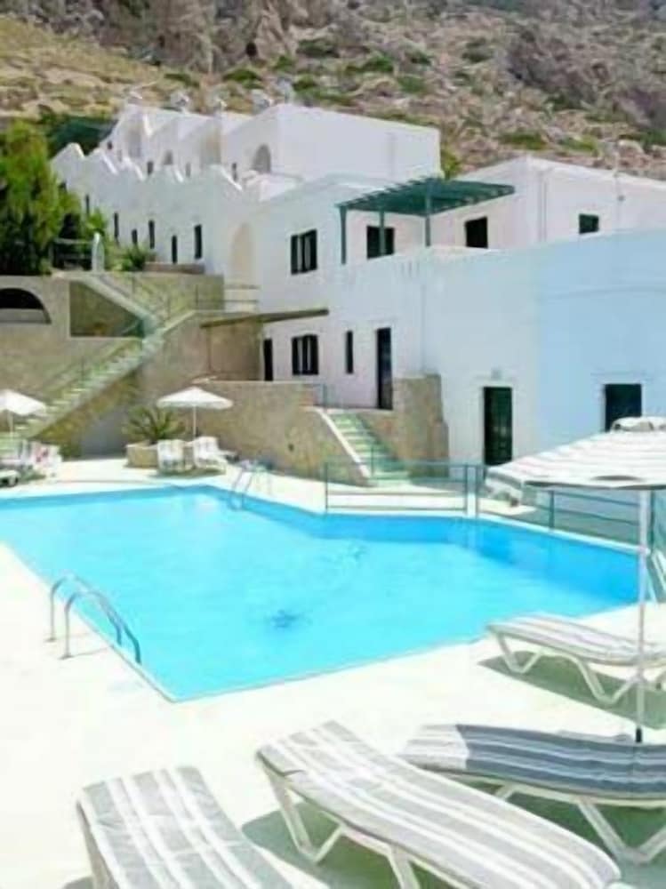 Finiki View Hotel Apartments 40/50