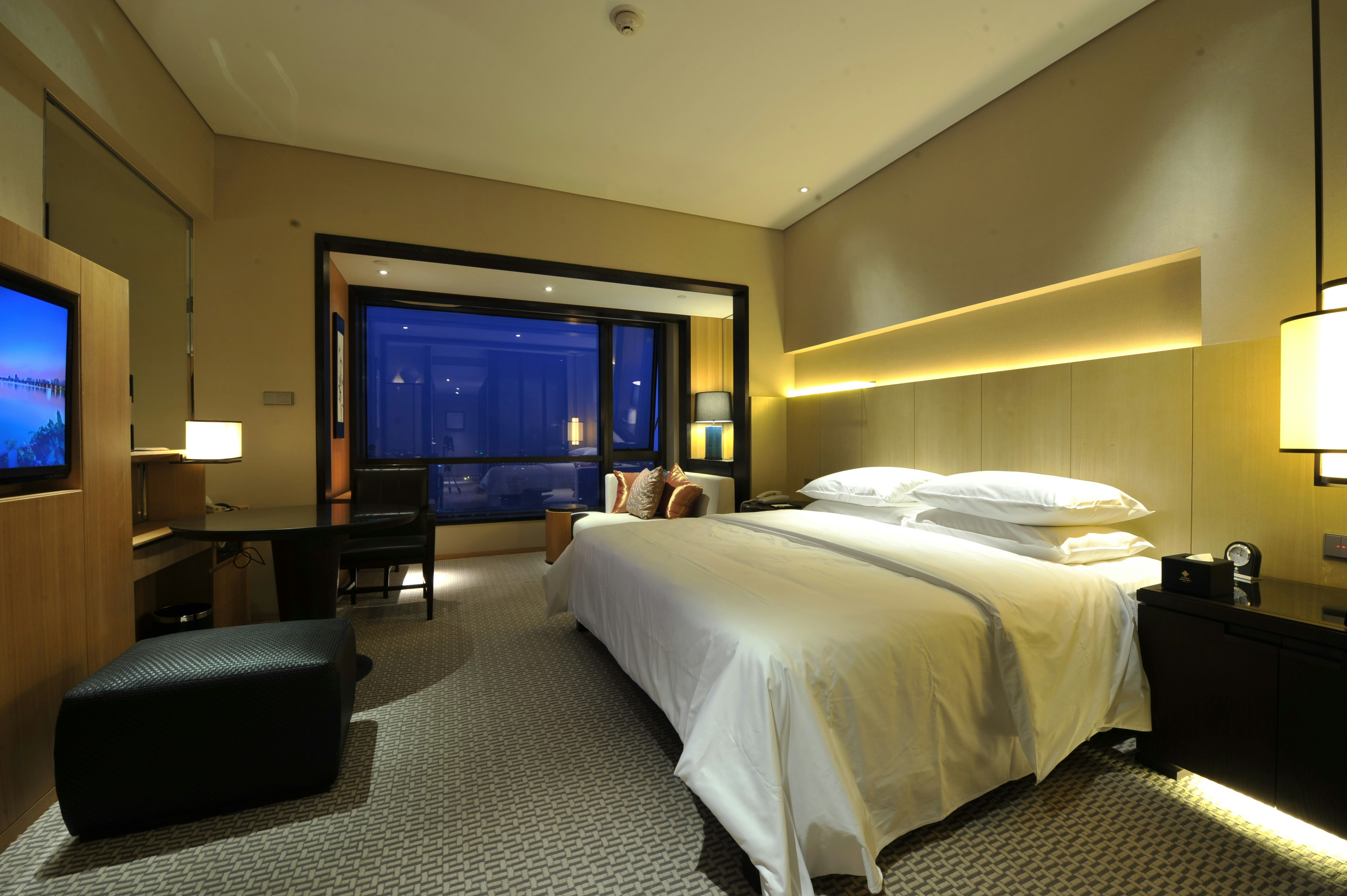 Jinling Hotel 34/52