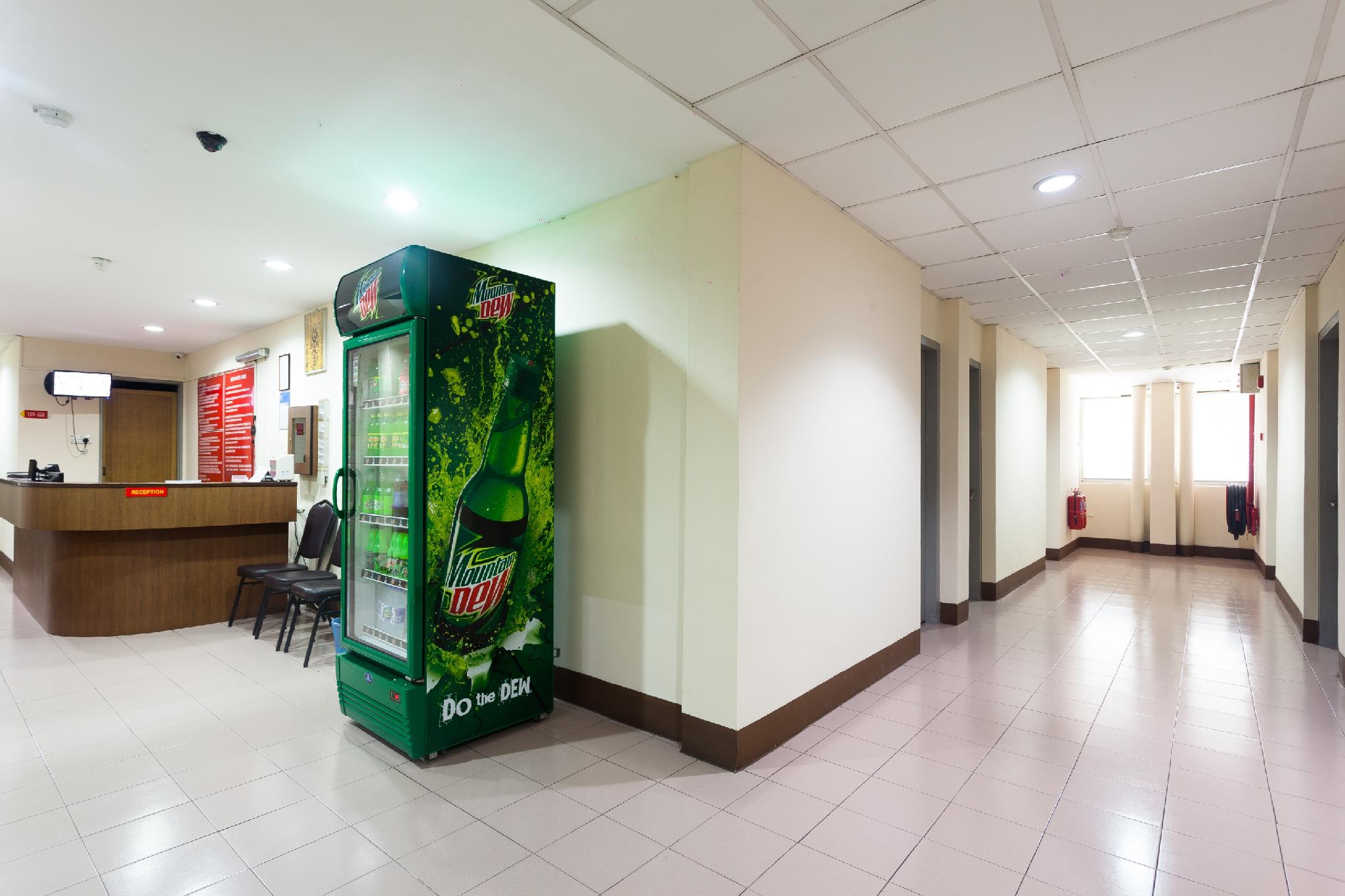 OYO 91165 Melintang Hotel 8/25