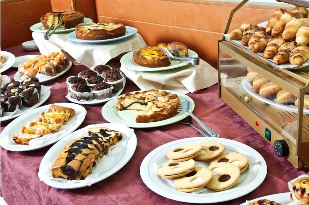 Hotel San Domenico al Piano 32/43