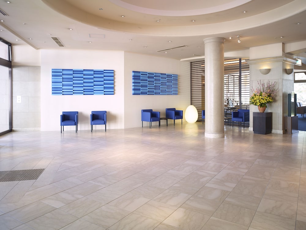 Shiraraso Grand Hotel 3/36