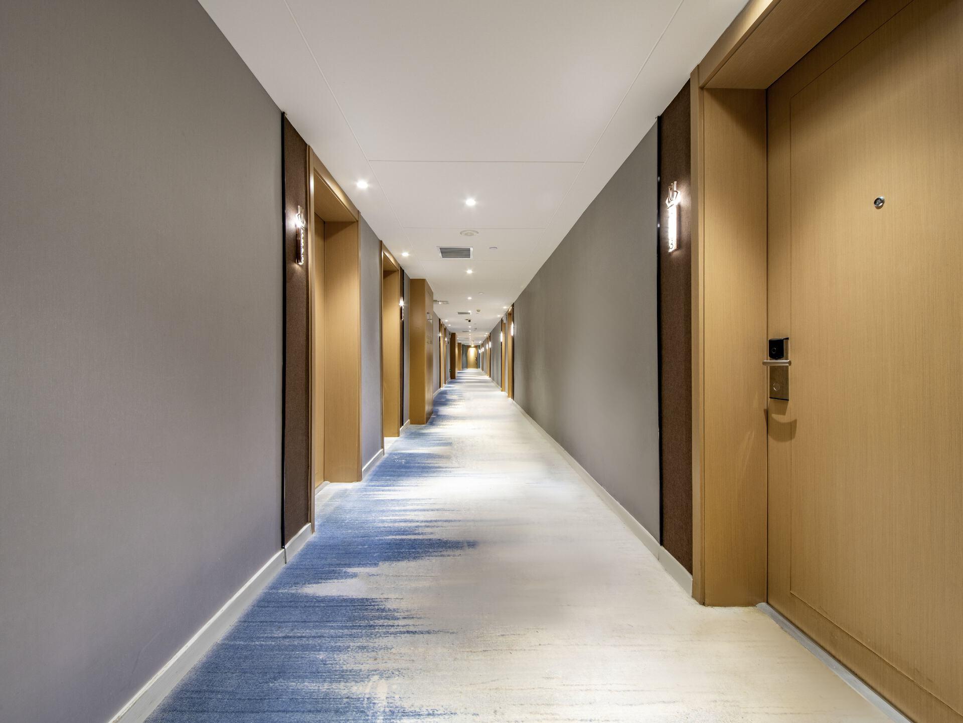 White Yulan Hotel (Xi'an Hangtiancheng Metro Station) 20/41