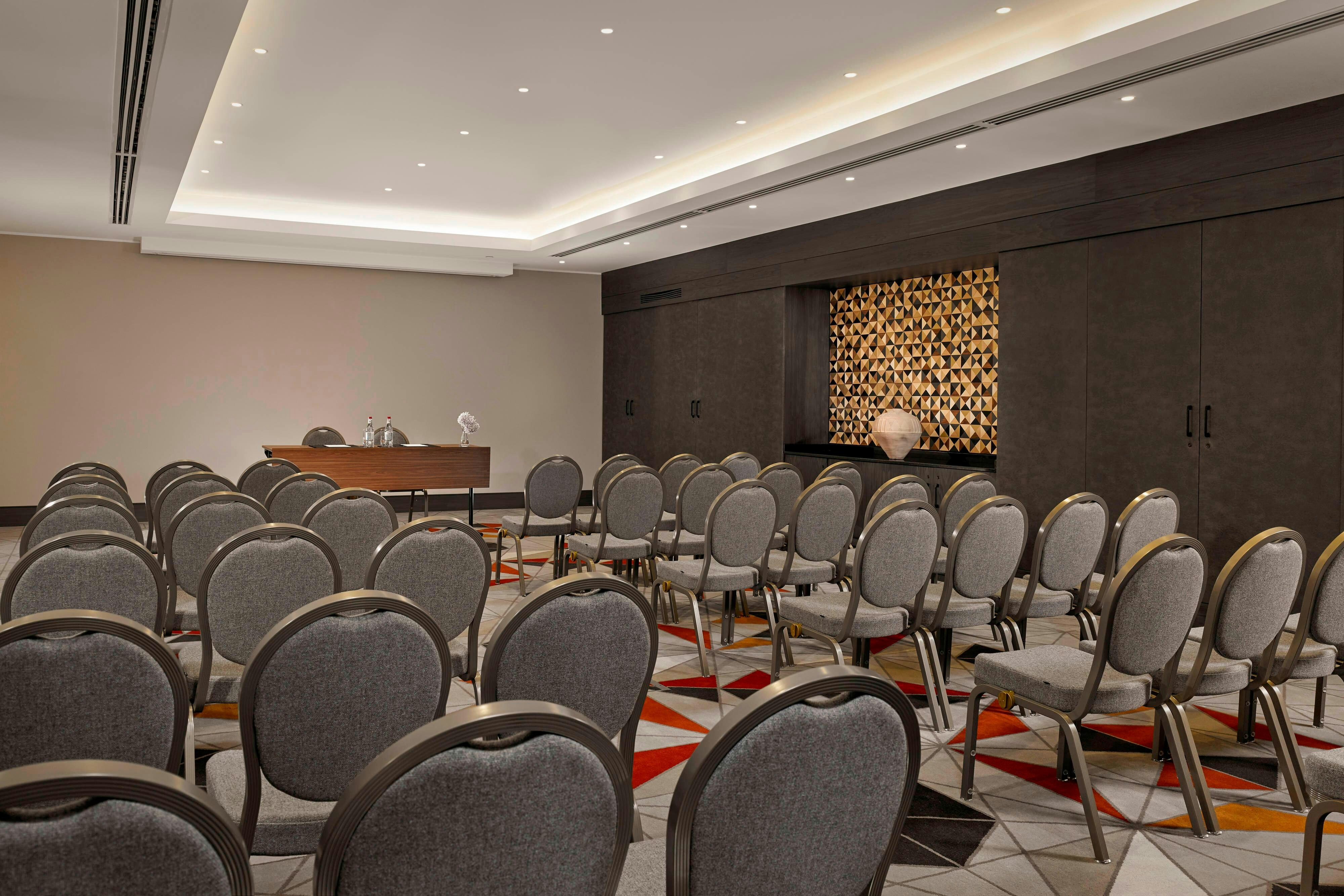 The Alexander A Luxury Collection Hotel Yerevan 71/76
