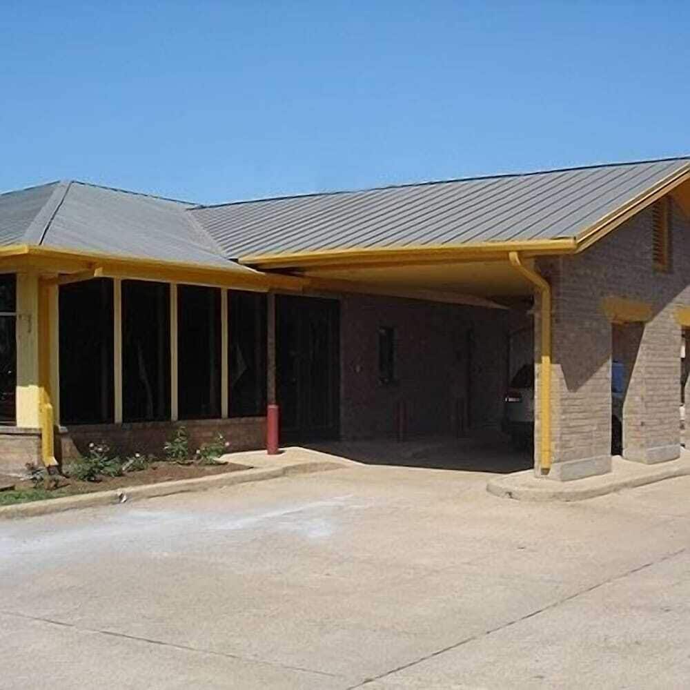 Motel6 Freeport, TX 48/54