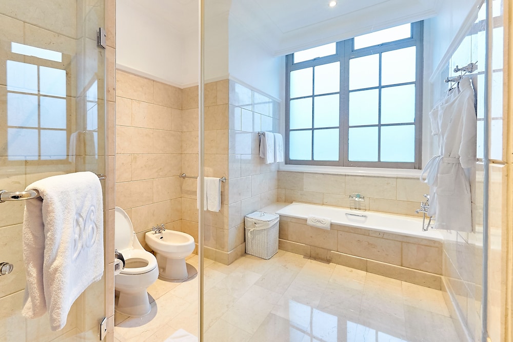 Gran Mahakam Hotel 49/49