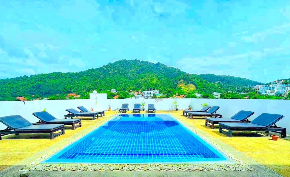 Kata Place Hotel 45/50