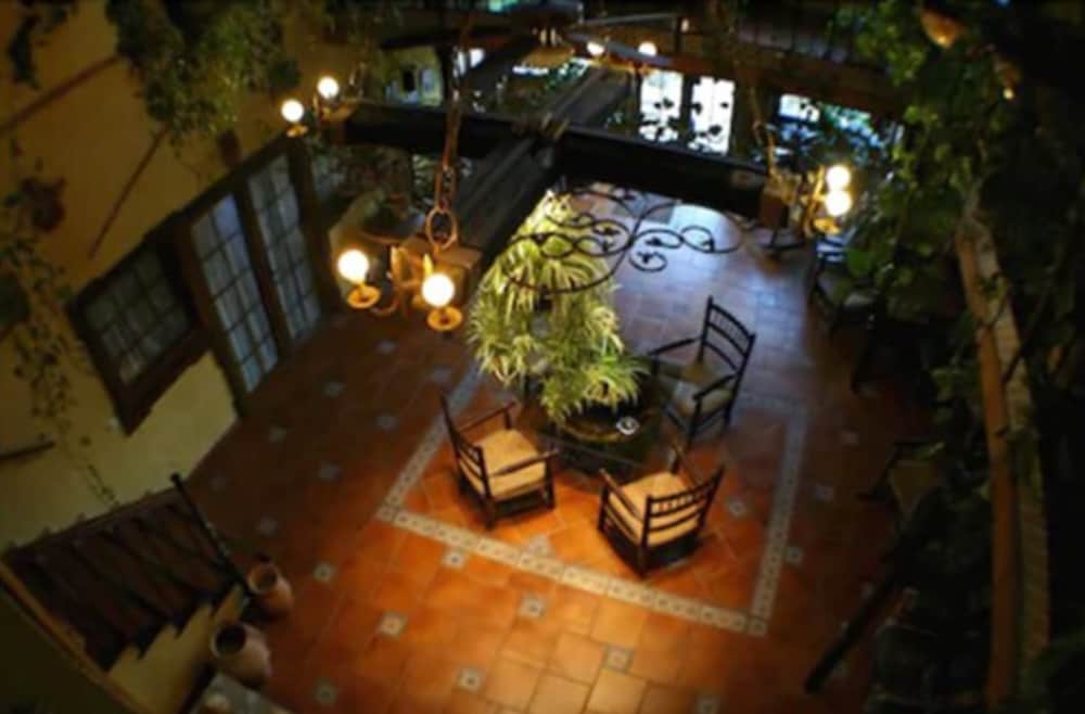 El Cortijo 44/50