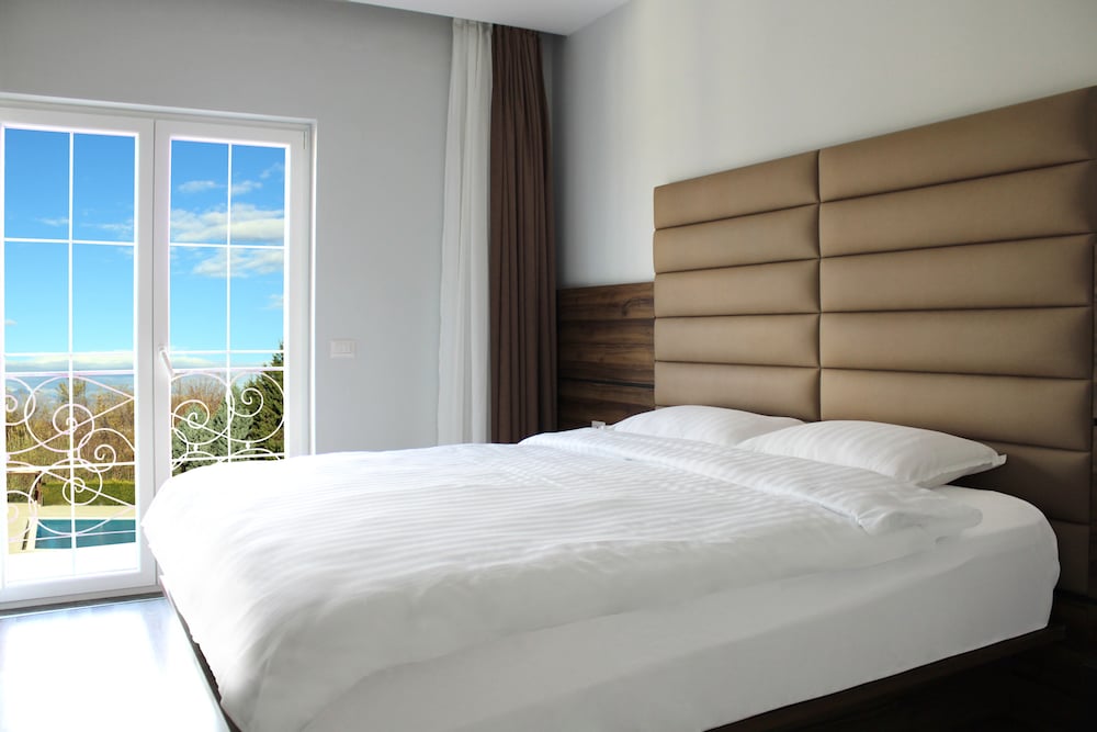 Garden Land Resort 14/50