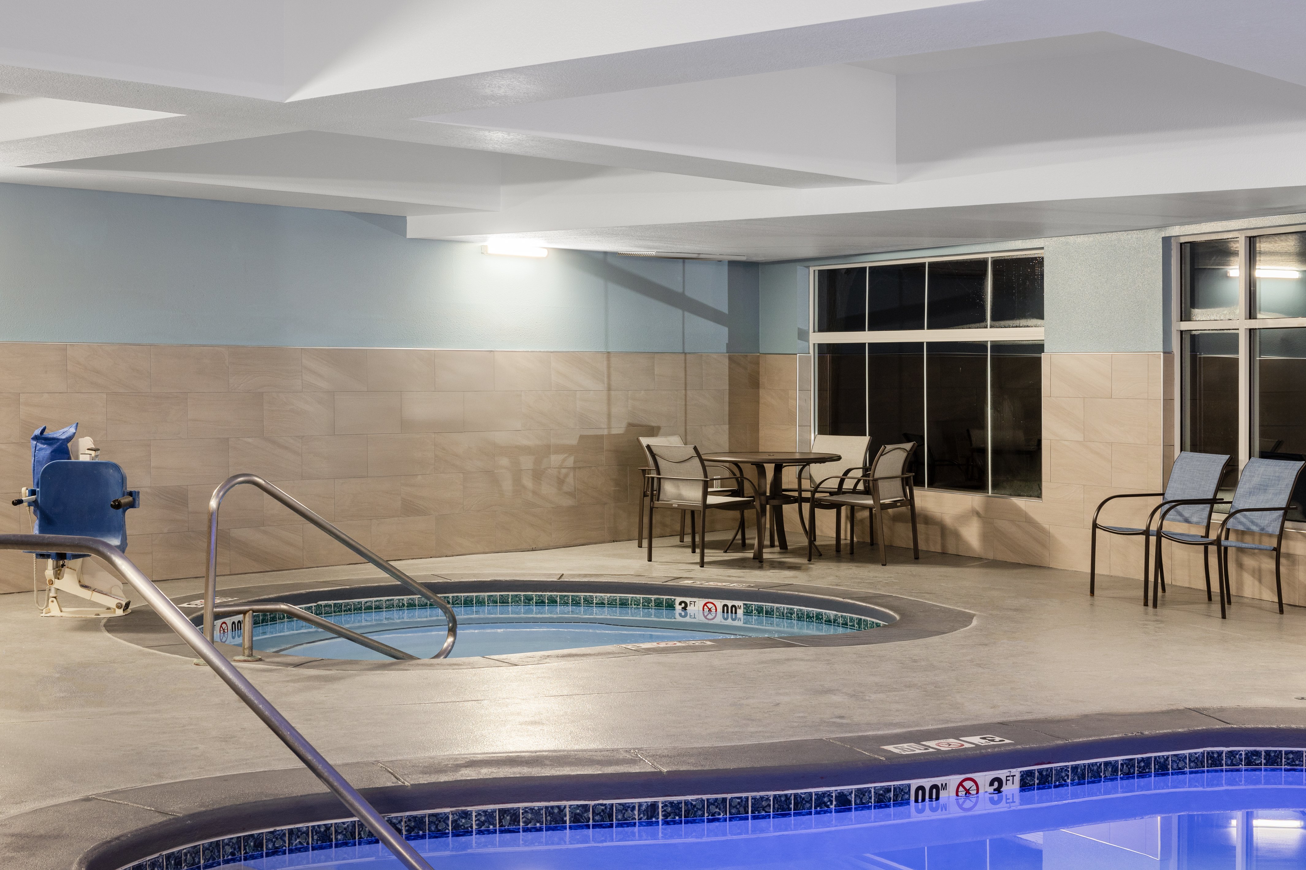 Holiday Inn Express & Suites Nampa - Idaho Center 41/78