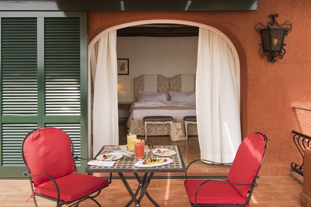 Hotel Il Pellicano 9/83