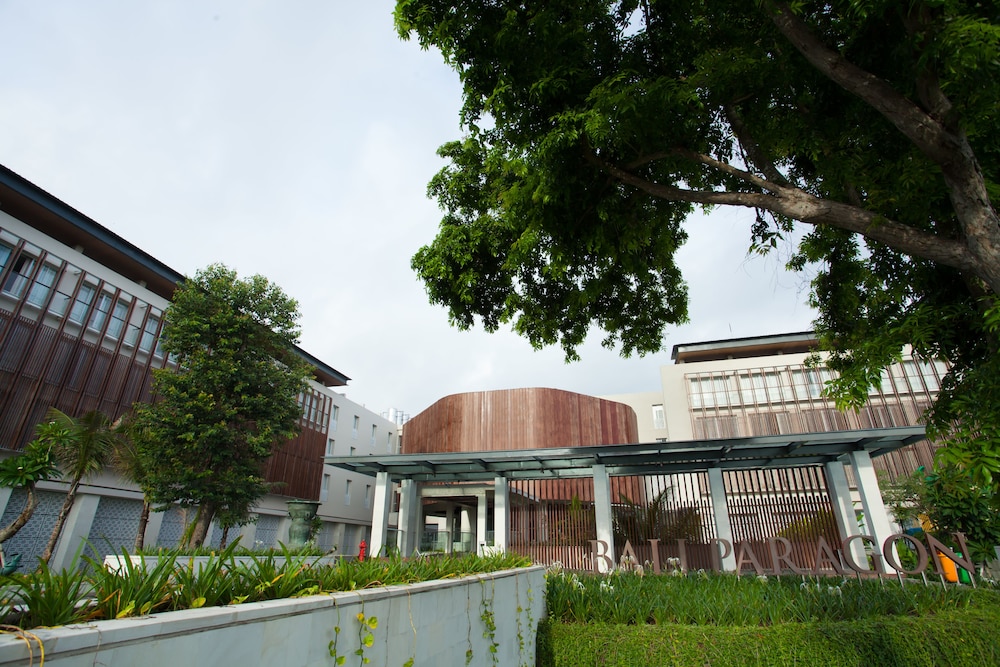Bali Paragon Resort Hotel 2/50