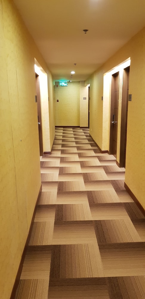 One Central Hotel 18/41