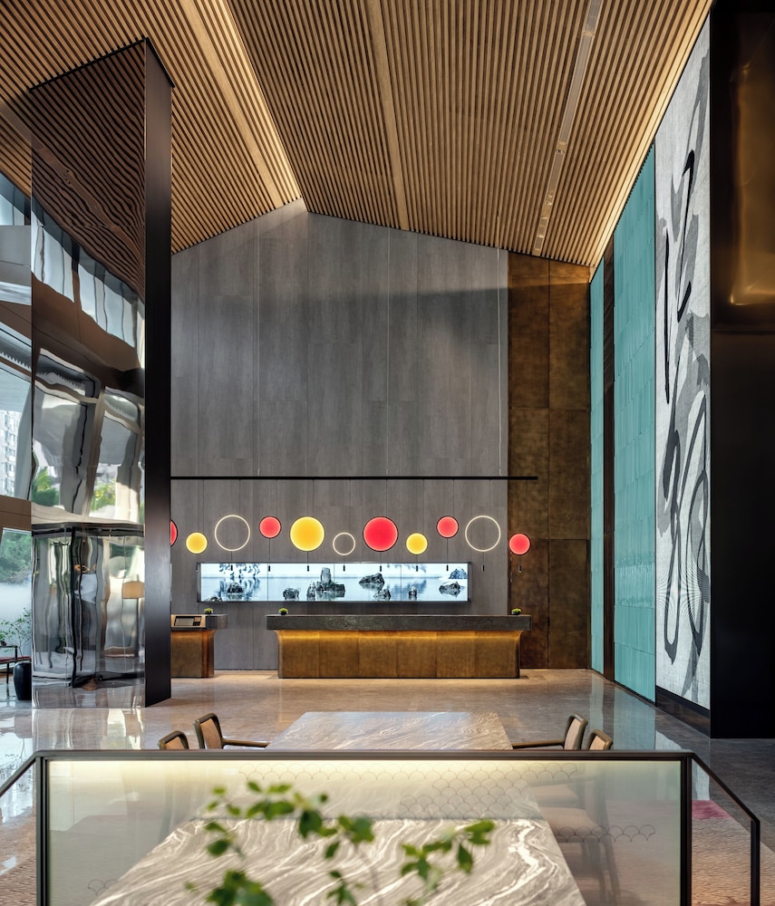JOYA Shanghai Gubei Hotel 8/73