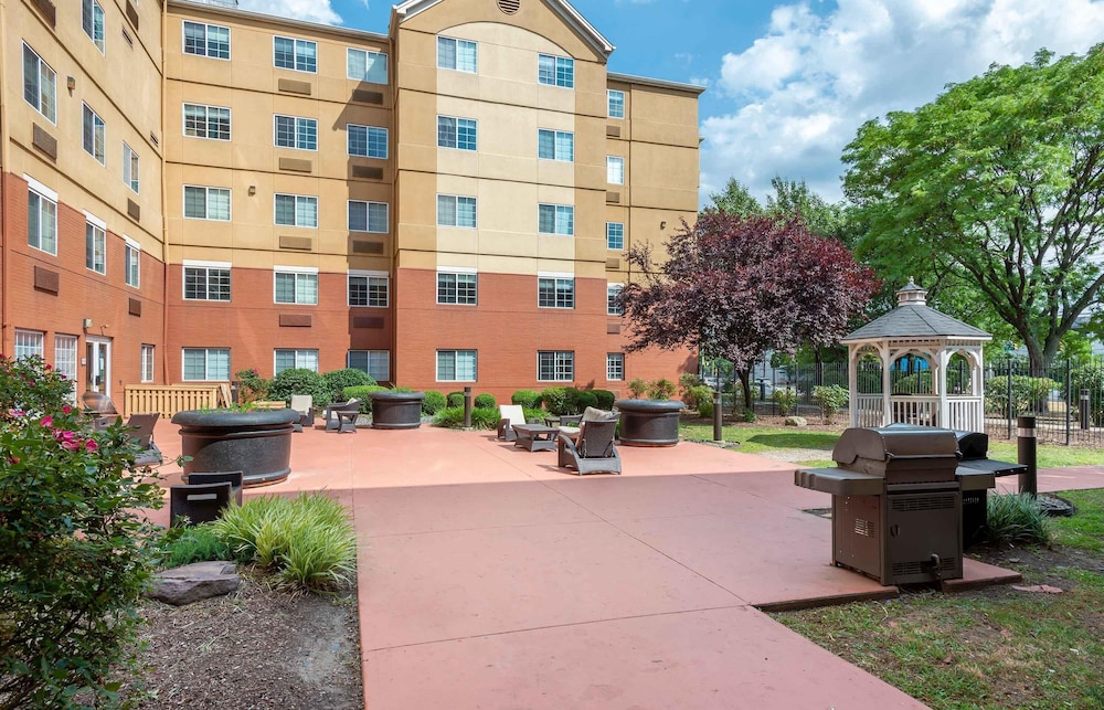 Extended Stay America Secaucus New York City Area 50/52