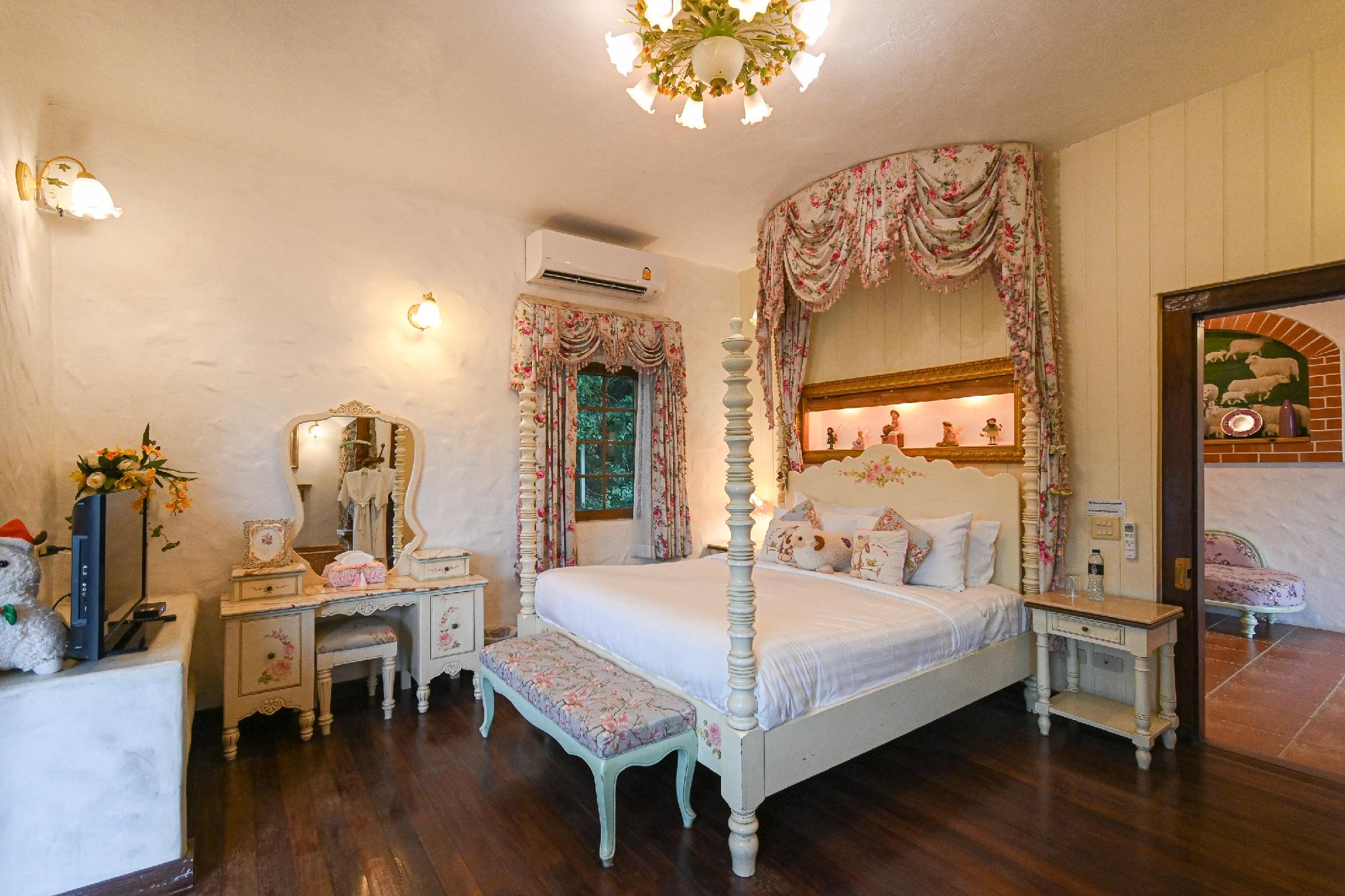 Pool, Suite, Villa