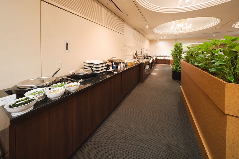 Kurashiki Royal Art Hotel 10/50