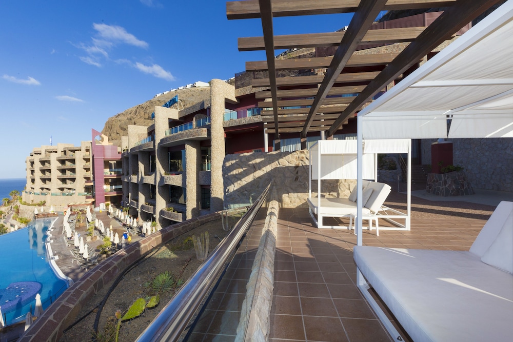 Gloria Palace Royal Hotel and Spa 59/70
