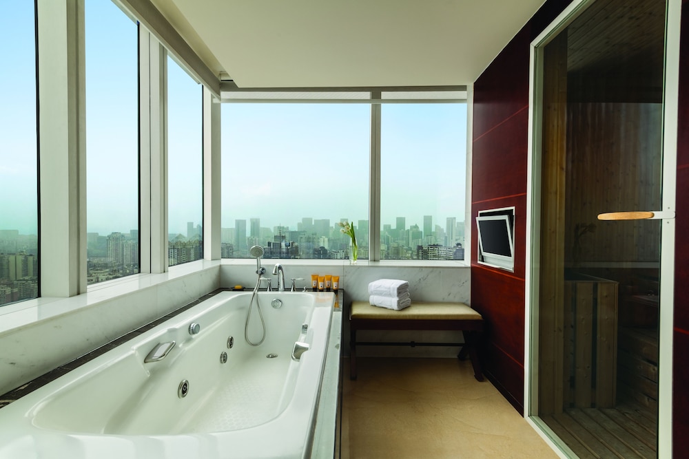 Shangri La Chengdu 30/72