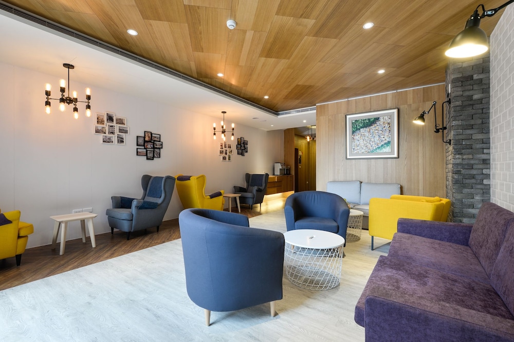 R7 Eco Hotel 20/33