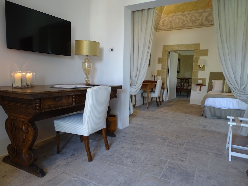 Palazzo Ducale Venturi Luxury Relais 61/72