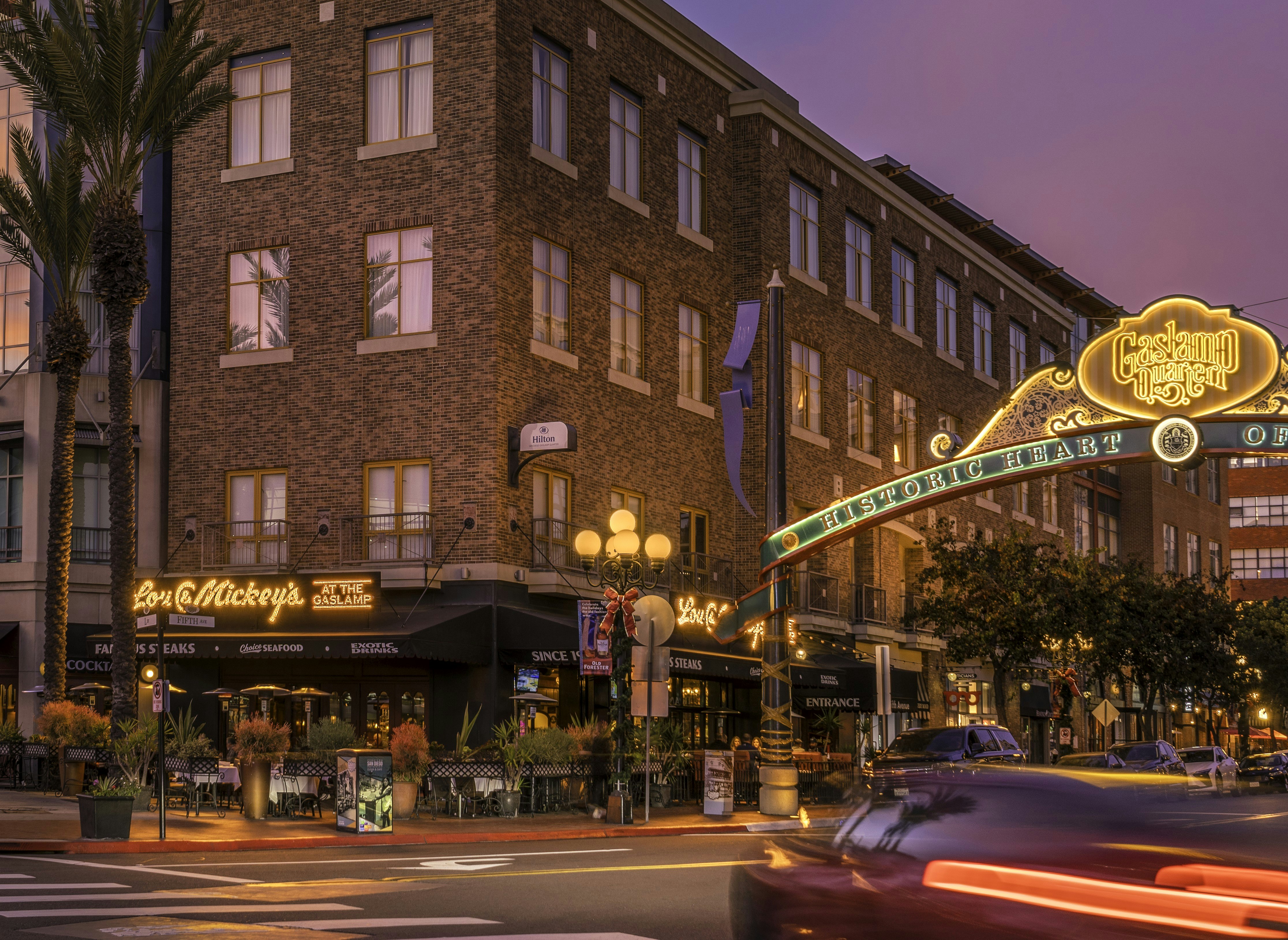 Hilton San Diego Gaslamp Quarter Hotel 68/76