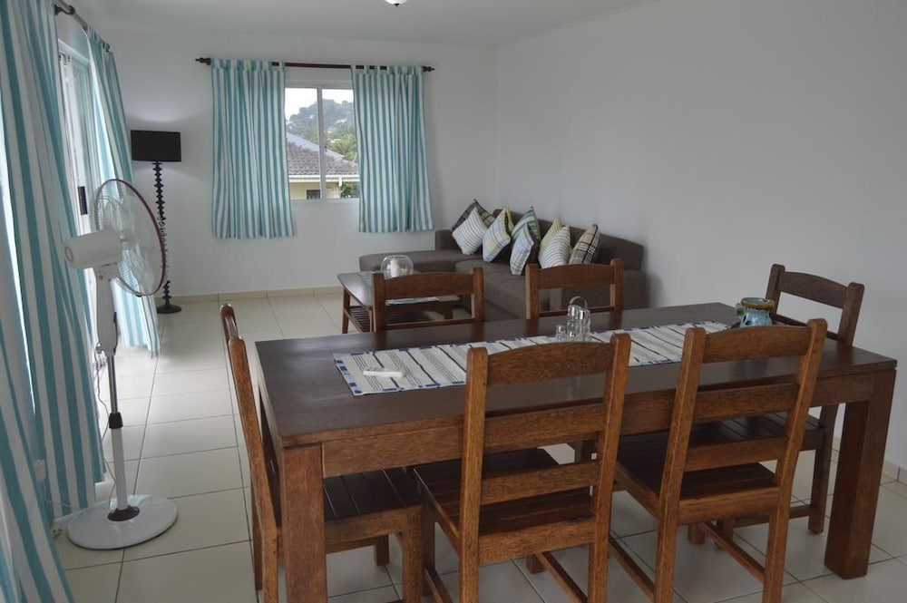 Chez Payet Guesthouse 11/18