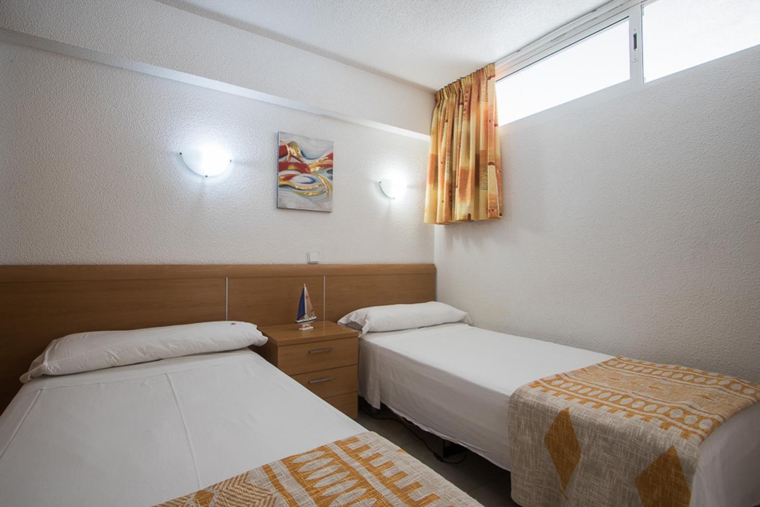 Las Carabelas Apartments 9/40