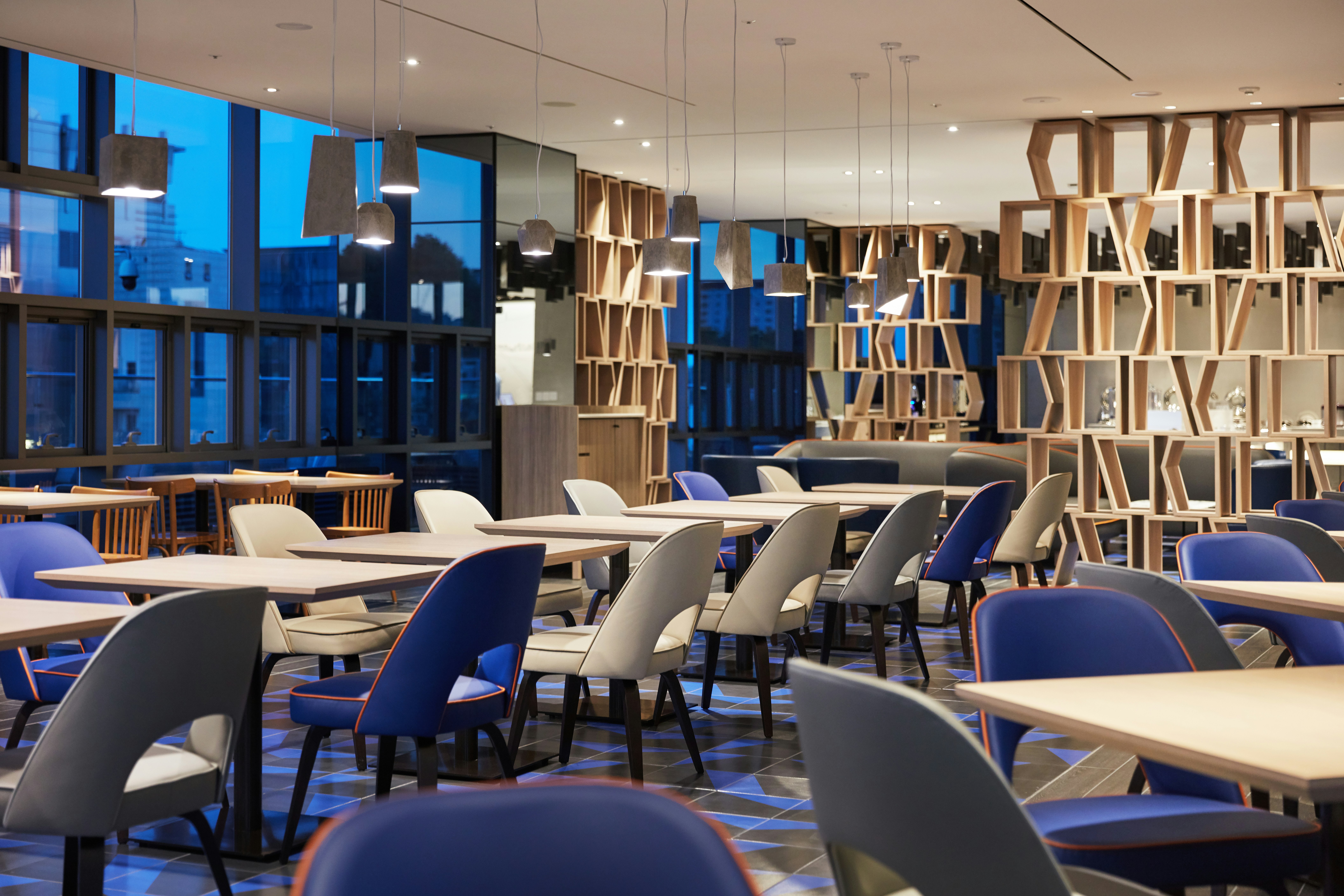 Holiday Inn Express Seoul Hongdae 57/74