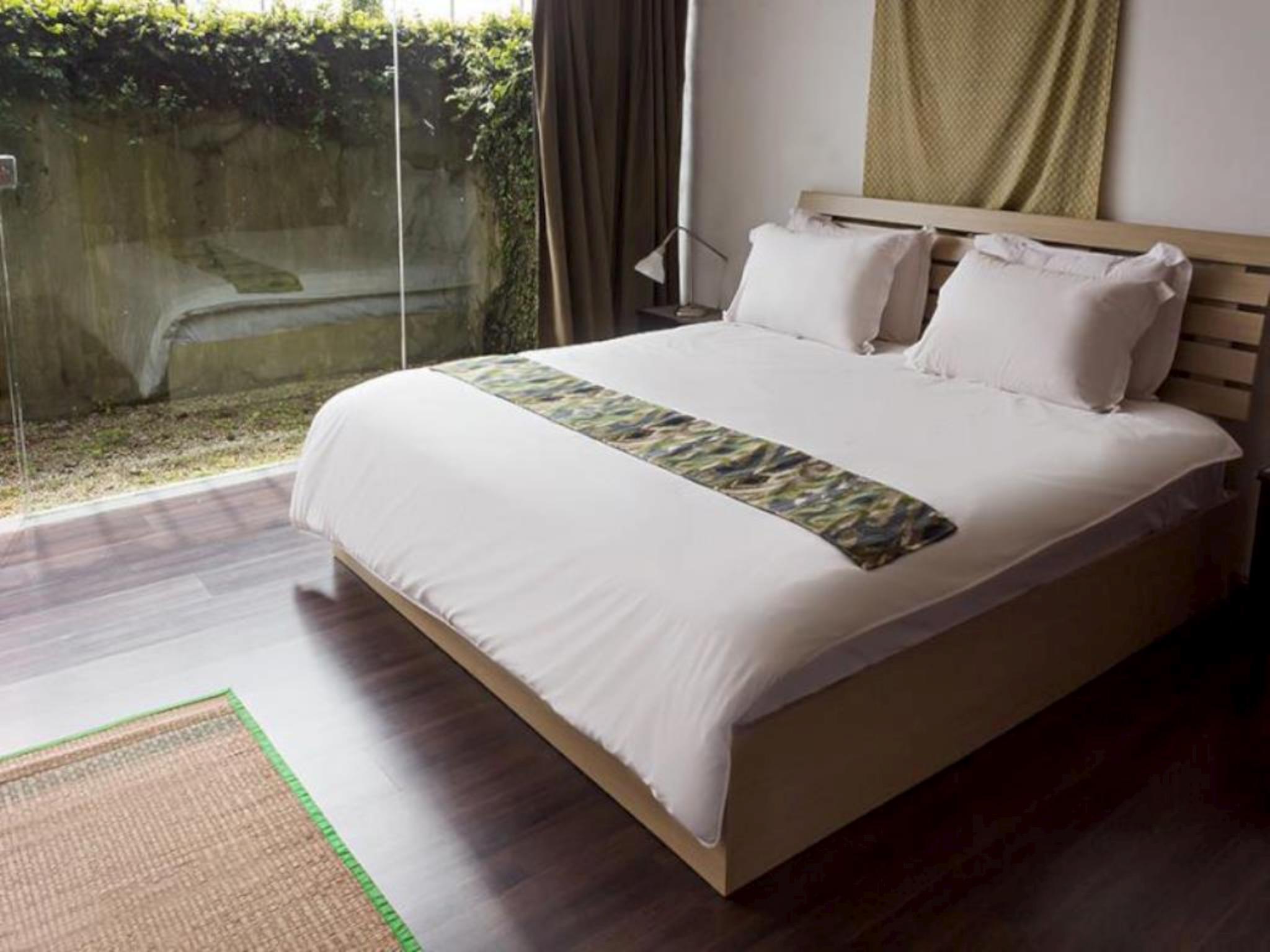TEA GARDEN RESORT 12/46