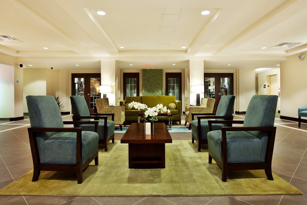 Holiday Inn Express Hotel and Suites Picayune-Stennis Space Cntr 60/68