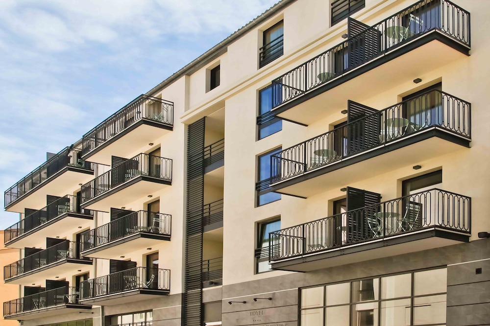 Hotel & Spa La Villa Port d Antibes 4/50