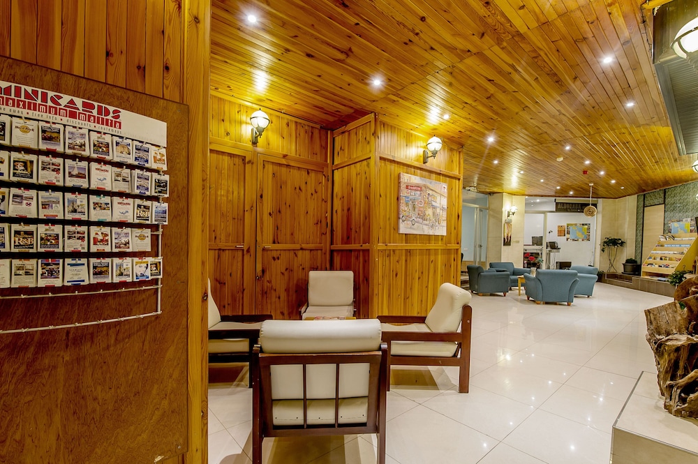 Alborada Aparthotel 9/44