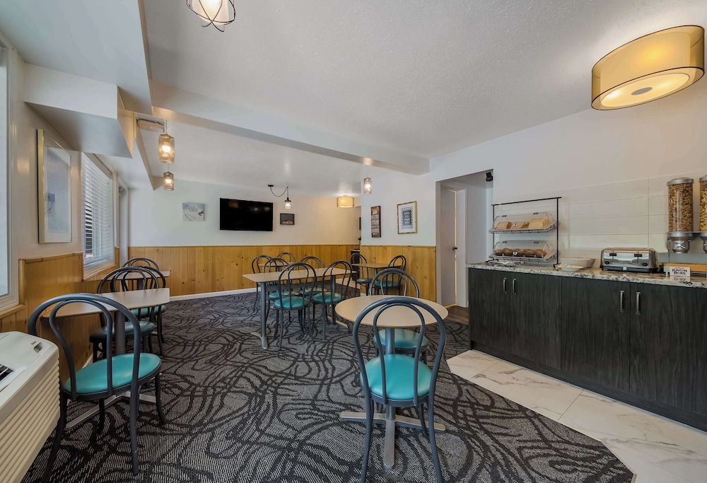 Surestay By Best Western Rossland Red Mountain 32/48