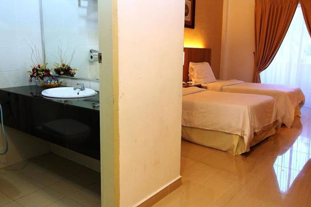Rompin Beach Resorts 39/39