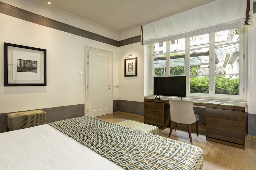 Hotel Orto Dei Medici 13/51