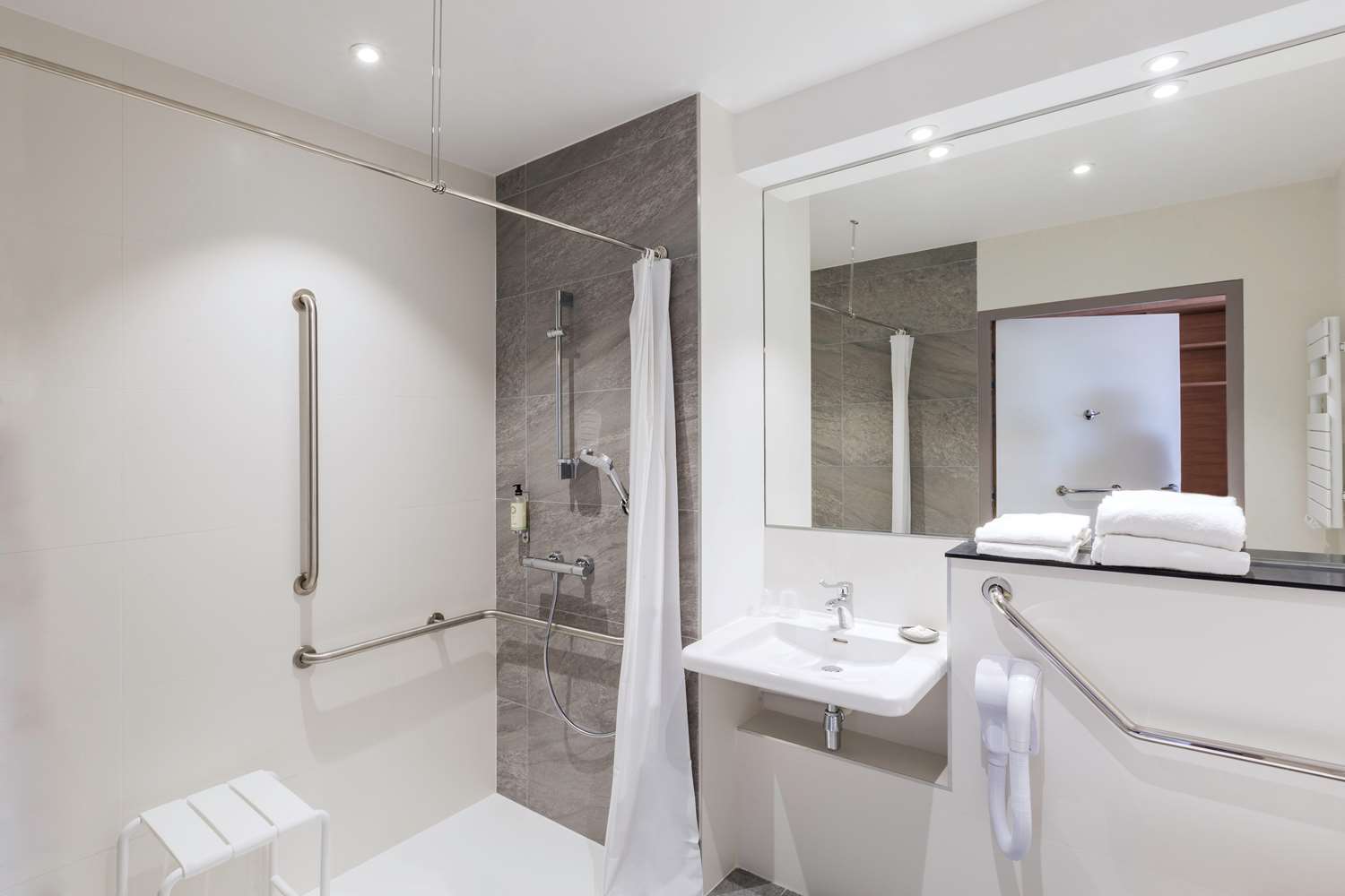 Best Western Hotel Le Semaphore 42/42