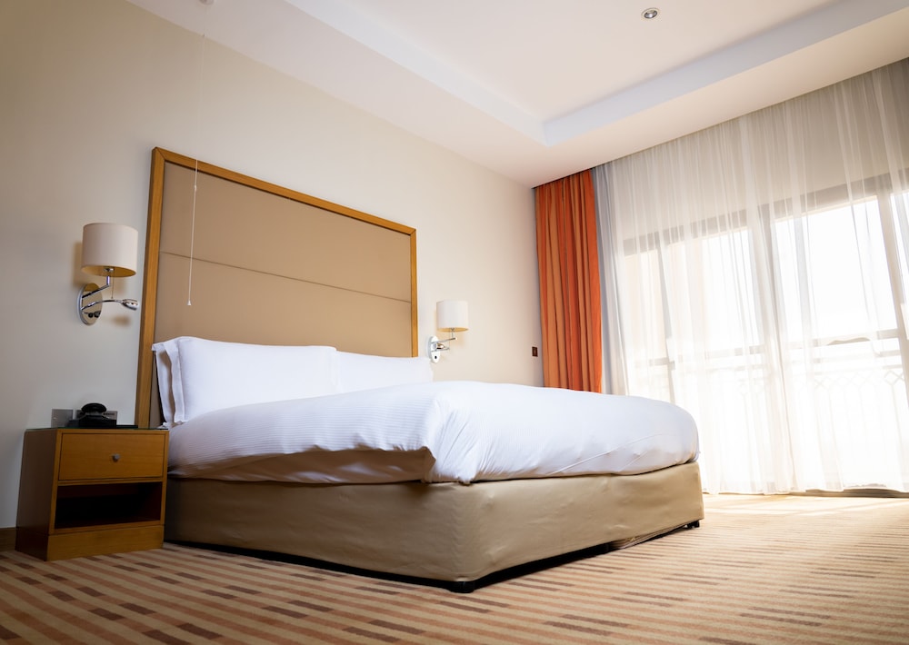 Crowne Plaza Sohar 22/81