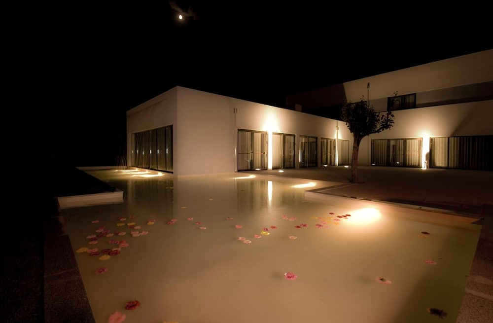 PRIMAVERA PERFUME HOTEL 41/41